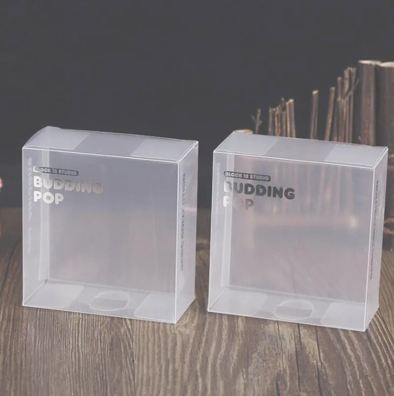 Hochwertige PP-Box mit Prägung in Silber/Gold für Schreibwarenverpackungen